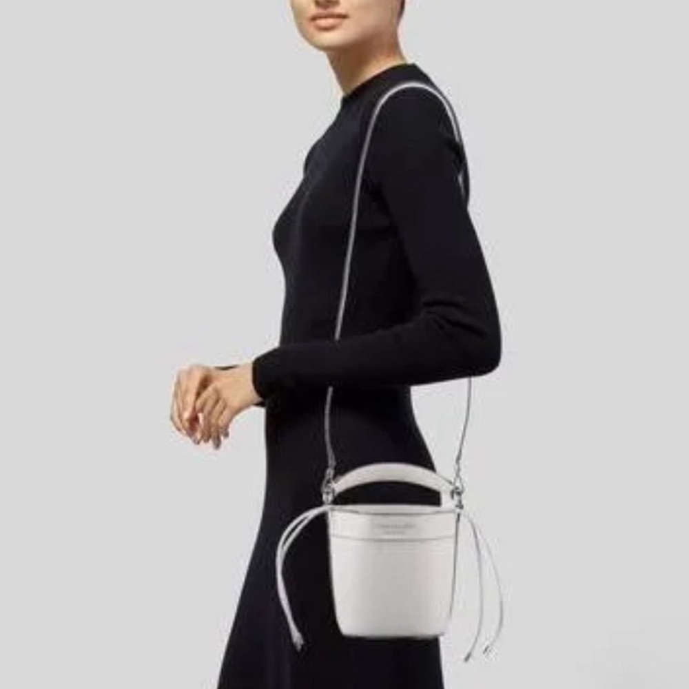 Kate Spade New York-Cameron Optic White Small Leather Bucket Bag/Crossbody